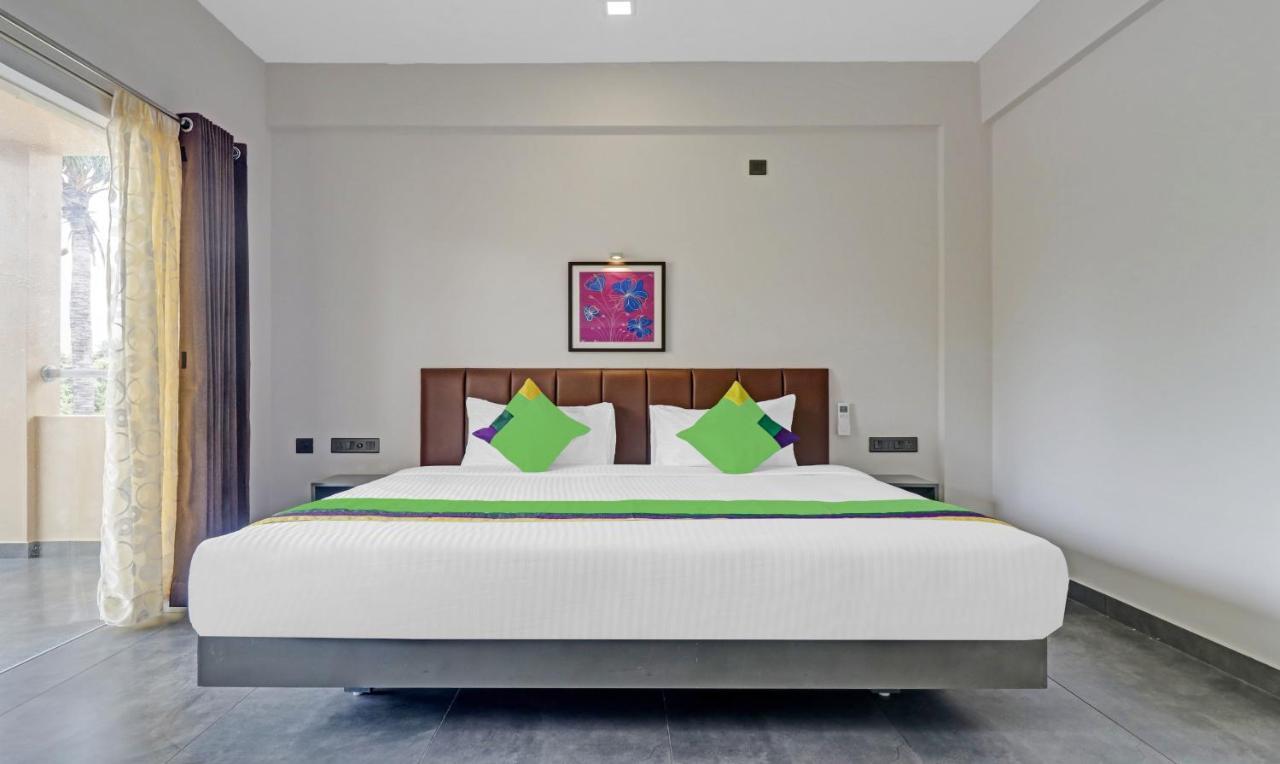 Treebo Grand Vistara Airport Suites Kochi Eksteriør bilde